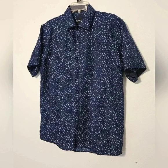 Silver Stone  Dress Shirt Modern Fit - Picture 1 of 9